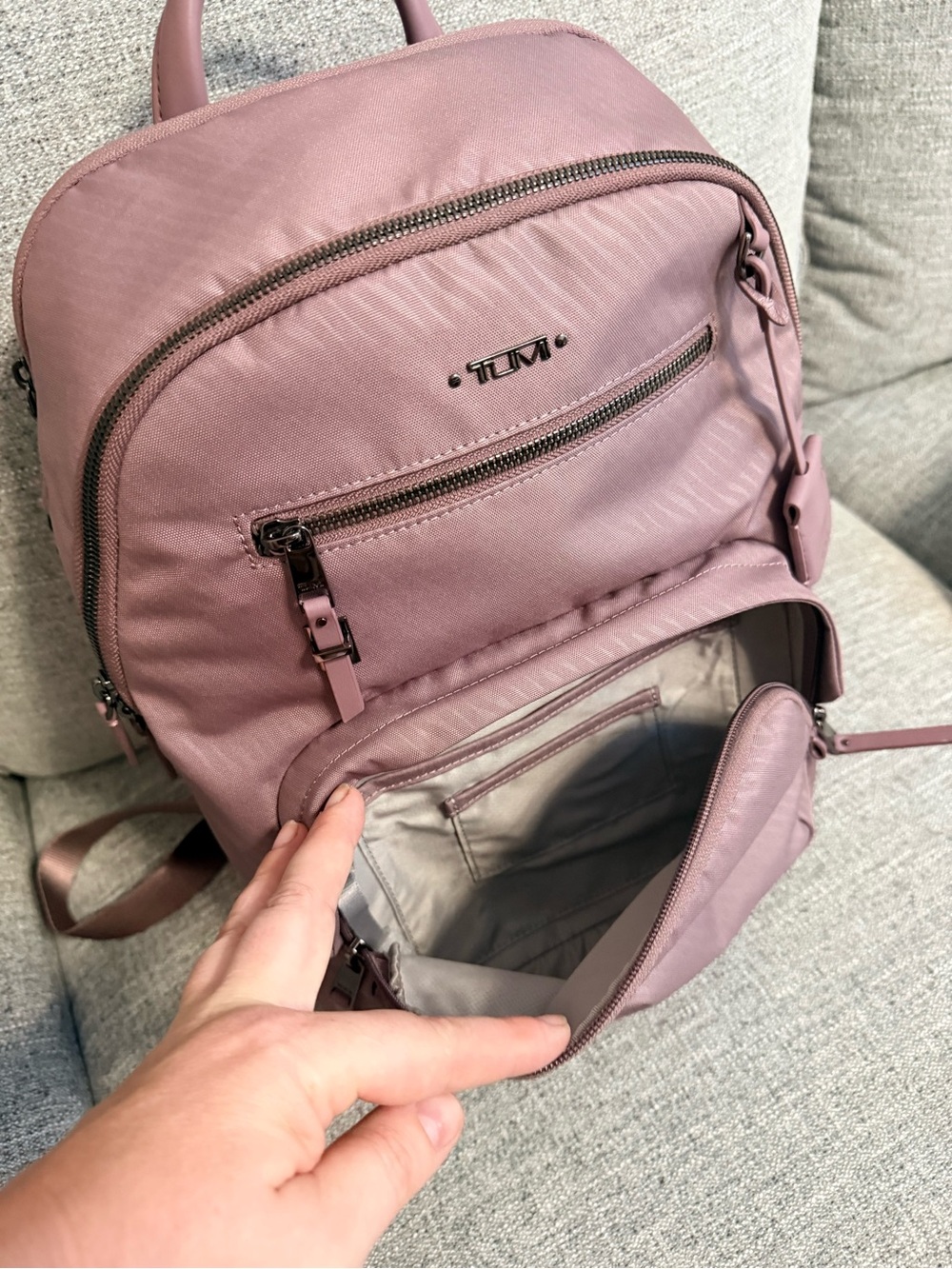 Tumi Harriet Dusty Rose Mauve 13” Travel School College University Backpack $395 - Picture 5 of 10